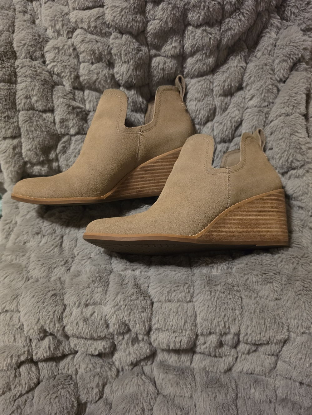 Toms Taupe Suede Wedge Ankle Booties